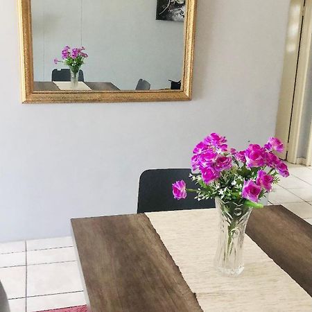 @Menlyn Place, Menlyn Maine, Pretoria - Accommodation المظهر الخارجي الصورة