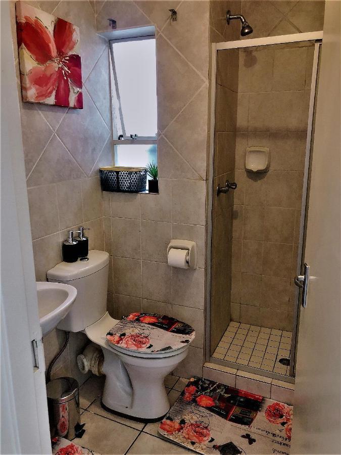 @Menlyn Place, Menlyn Maine, Pretoria - Accommodation المظهر الخارجي الصورة