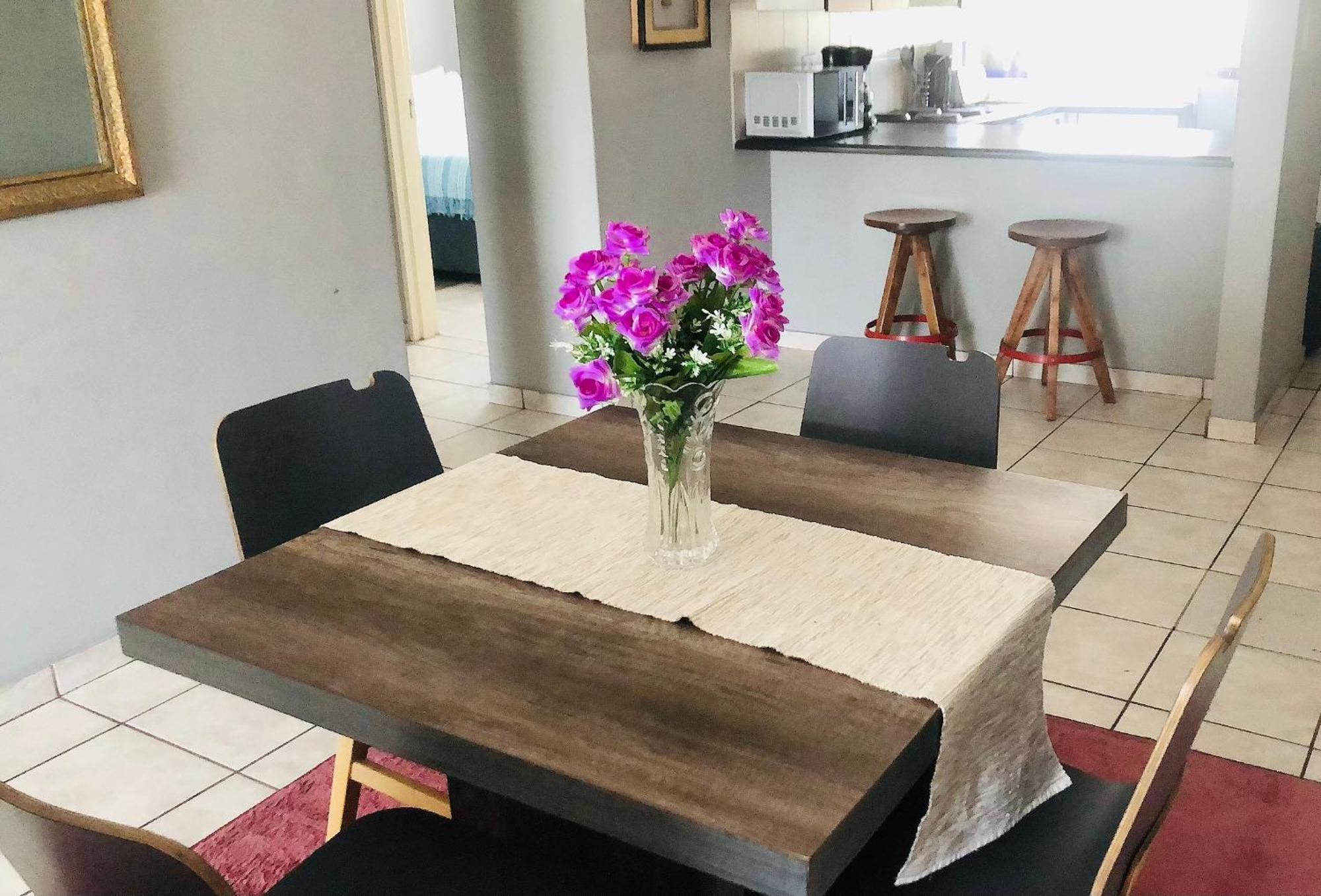 @Menlyn Place, Menlyn Maine, Pretoria - Accommodation المظهر الخارجي الصورة